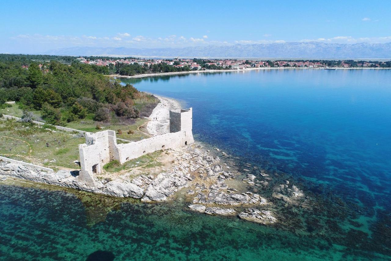 Apartmani Nella Vir Exterior foto